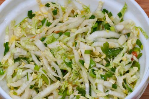 Салат из капусты китайской рецепт