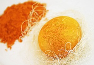 Окрашивание яиц куркумой рецепт