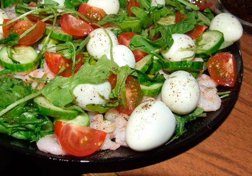 Рецепт салат с перепелиными яйцами