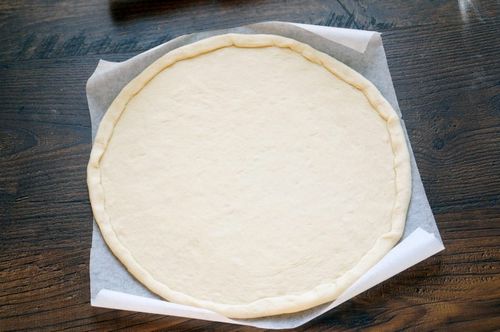 Дрожжевое тесто для пиццы как в пиццерии рецепт